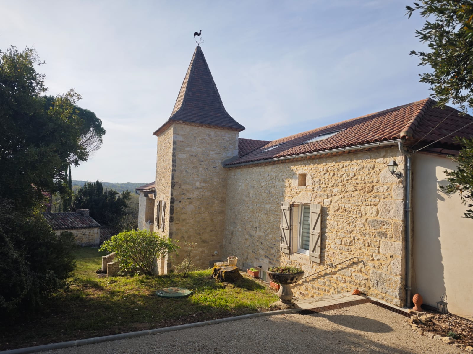 Superbe maison en pierres dans le Lot