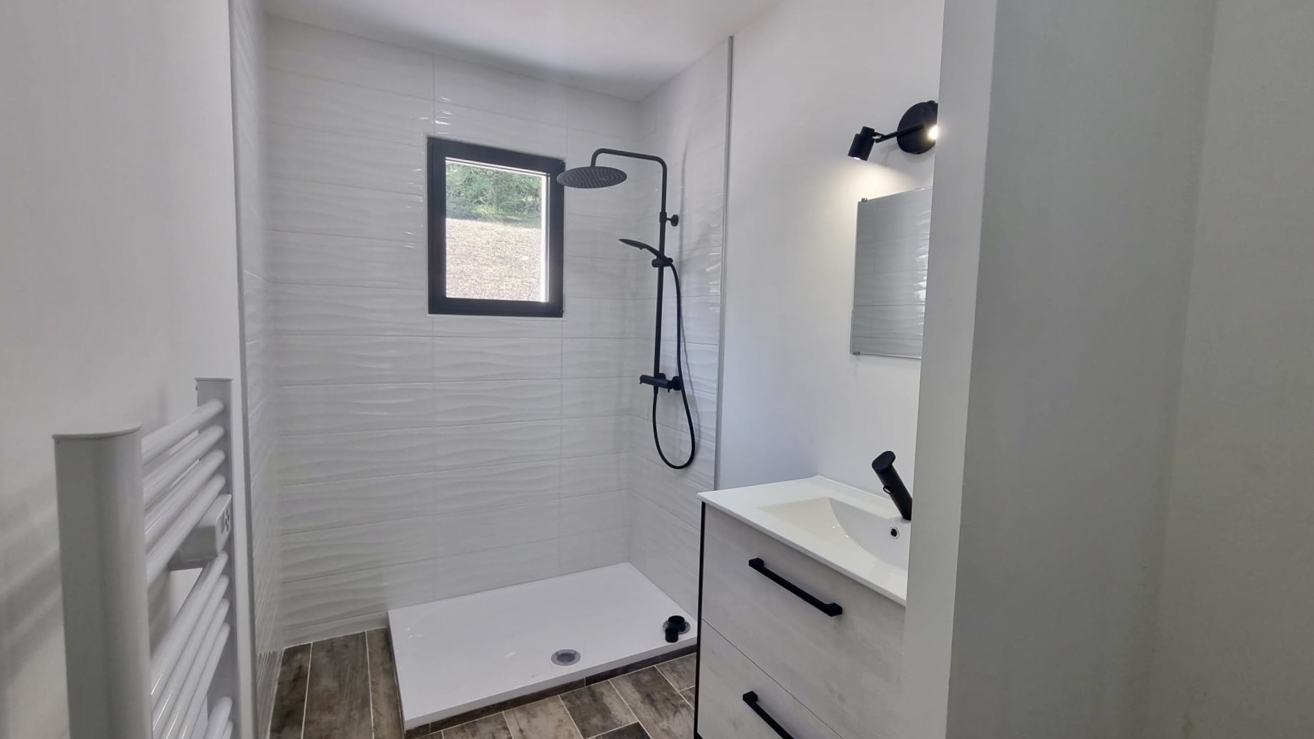 Maison contemporaine dans un lieu paisible à proximité d'un petit village Quercynois