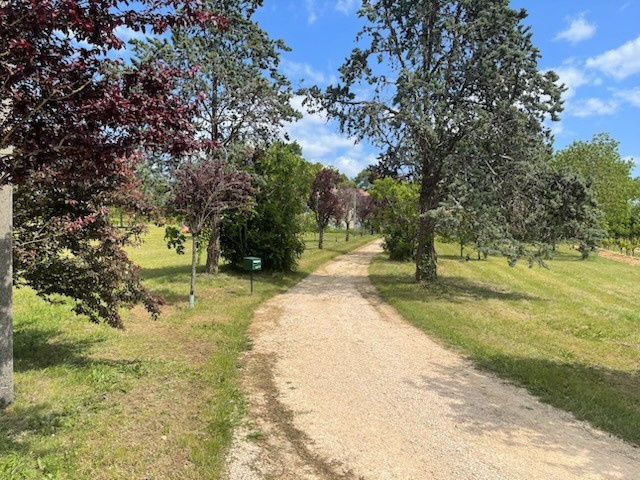 Belle maison de campagne à proximité d'un petit village dynamique du Lot et Garonne