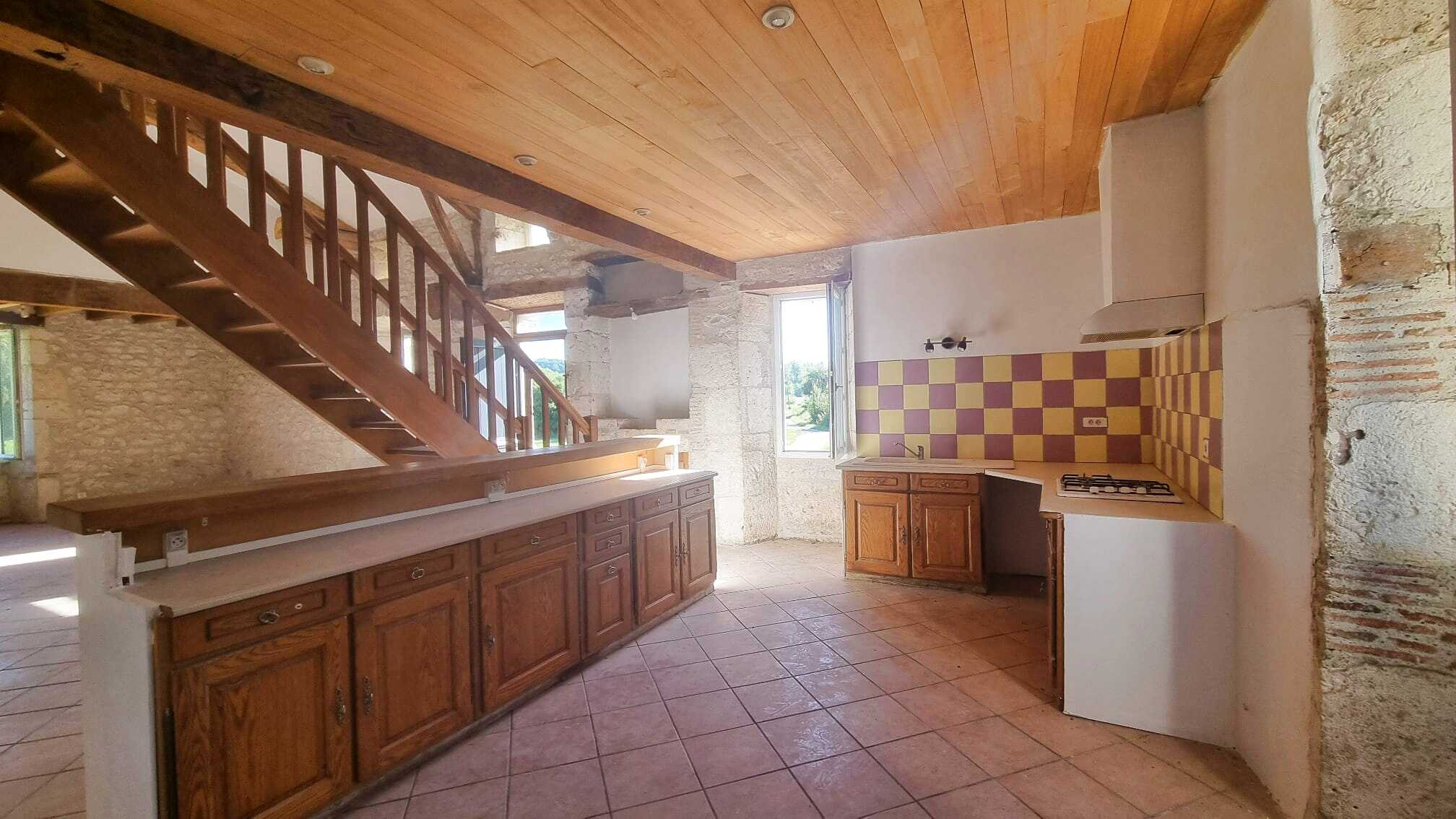Charmante maison Quercynoise en pleine nature à proximité du village dans le Tarn et Garonne.