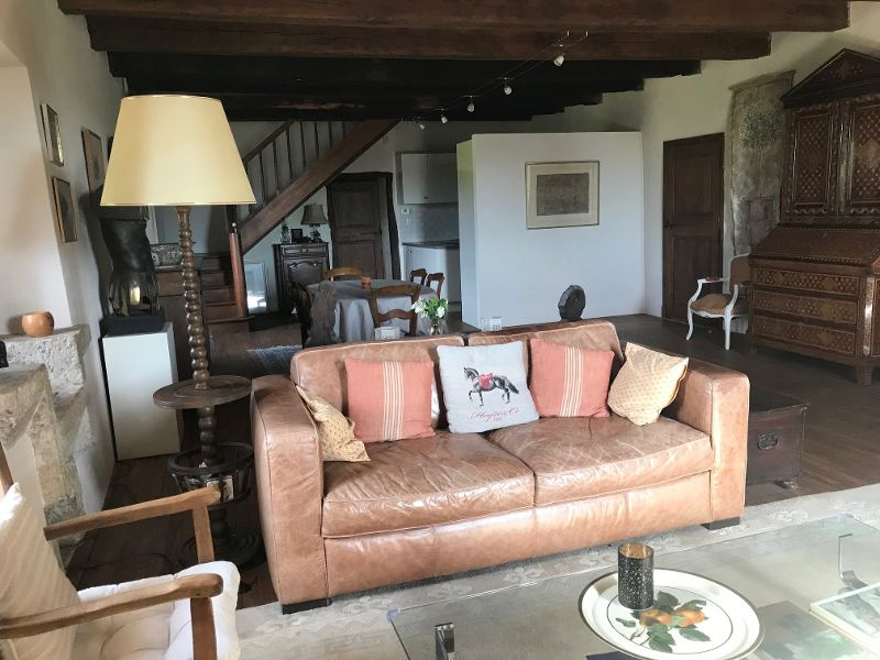 Superbe maison en pierres dans le Lot