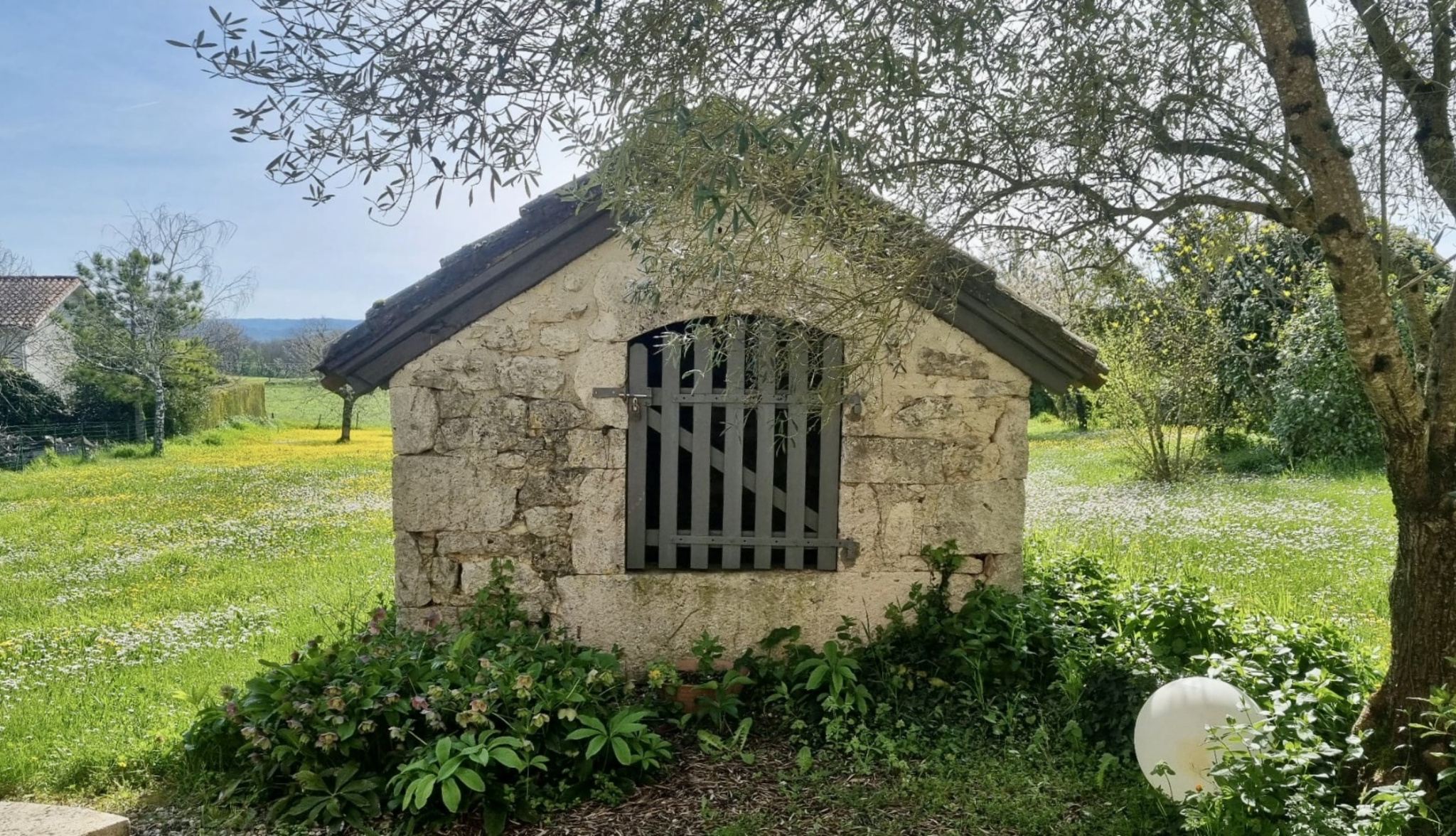 Charmante maison de village avec vue dégagée
