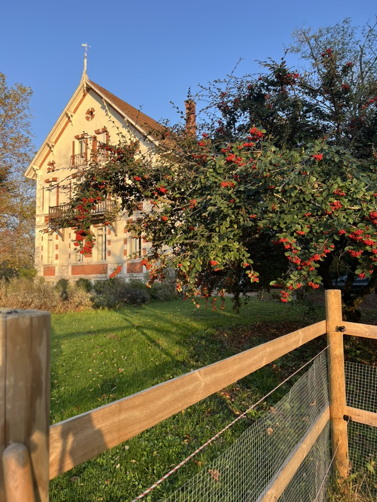 Très belle maison de maître en pleine nature à proximité d'un village