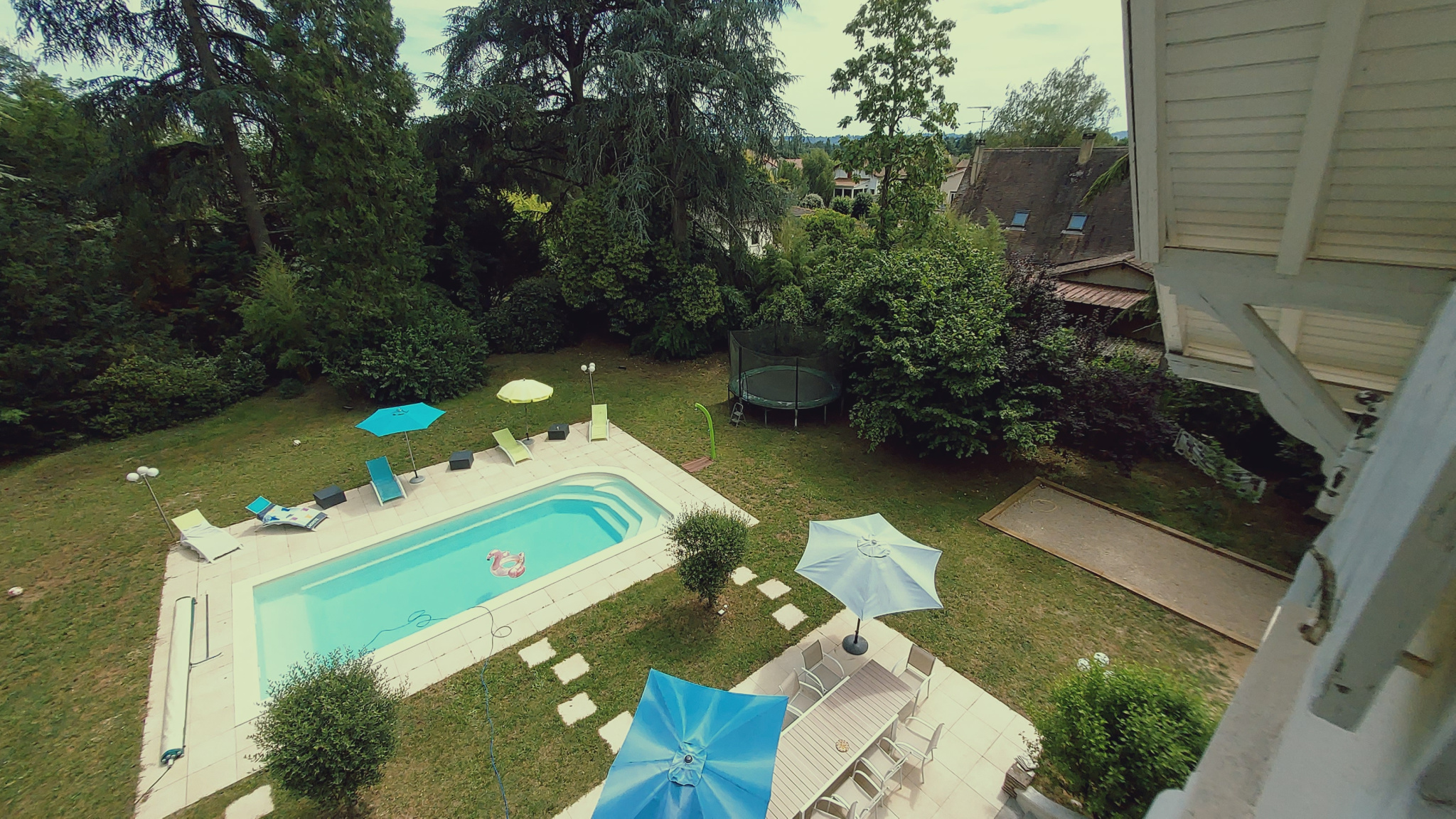 CHARMANTE PROPRIETE avec parc en plein centre de Bergerac