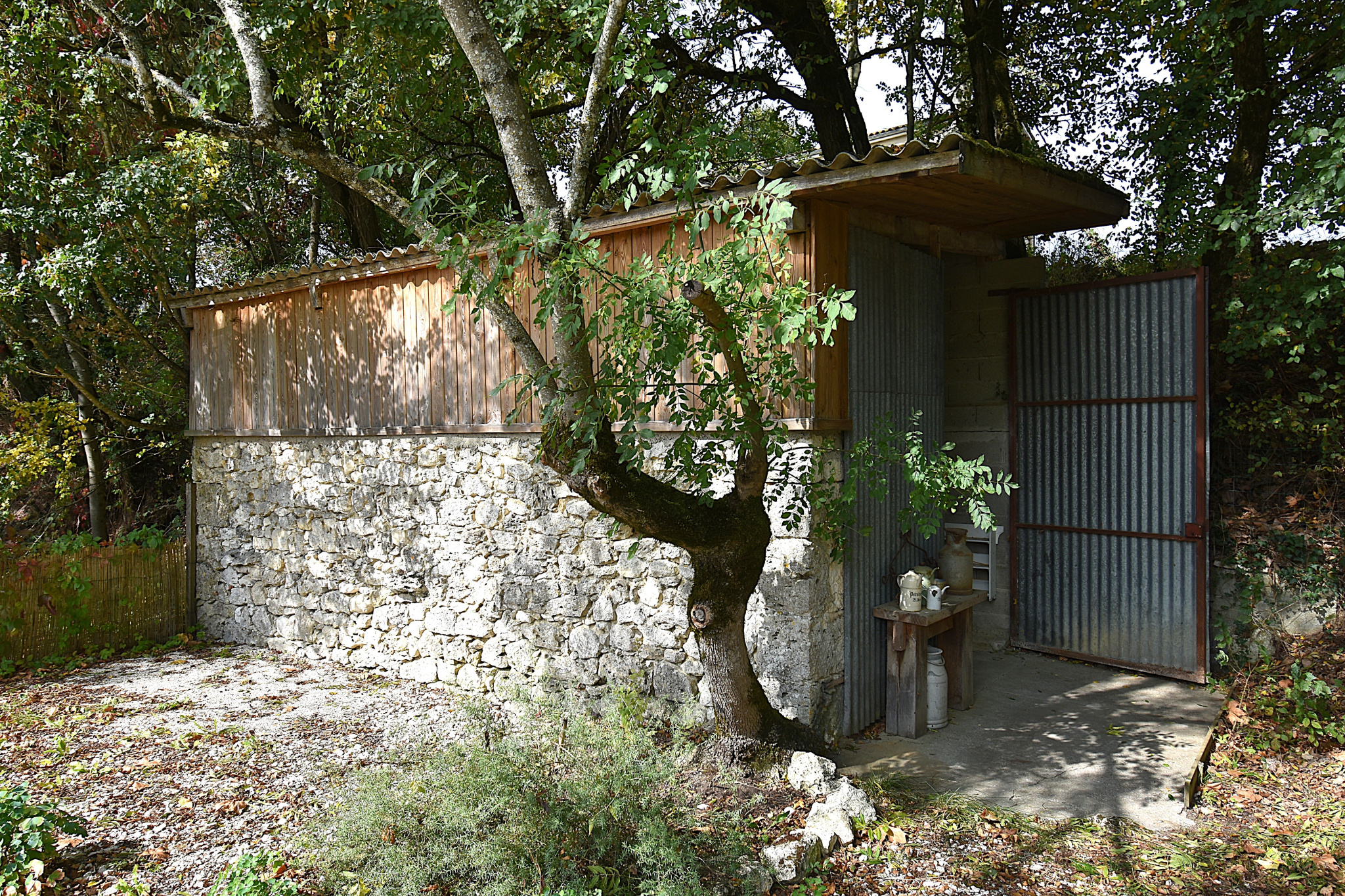 Ravissante maison de campagne avec piscine et terrain