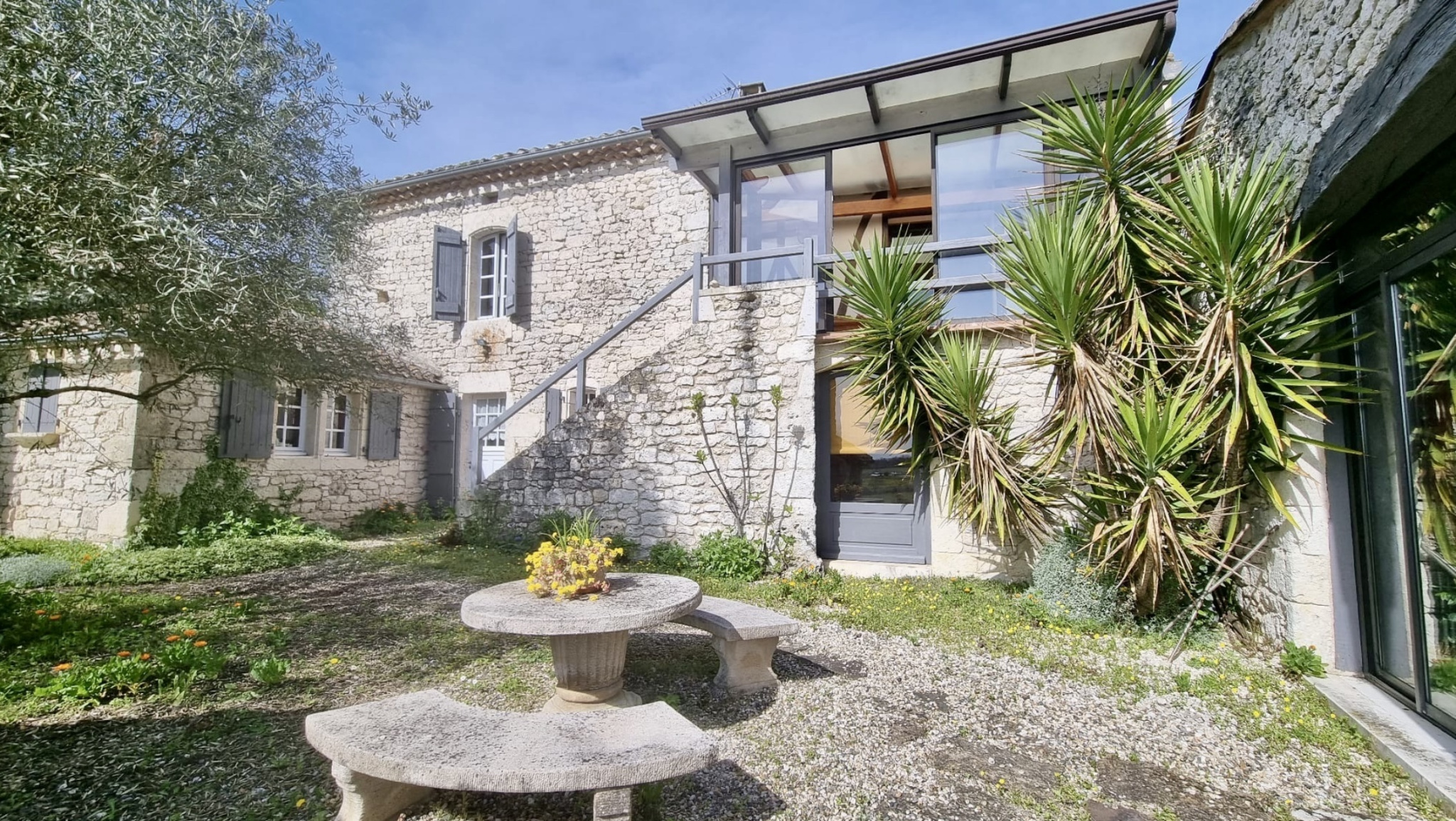 Charmante maison de village avec vue dégagée