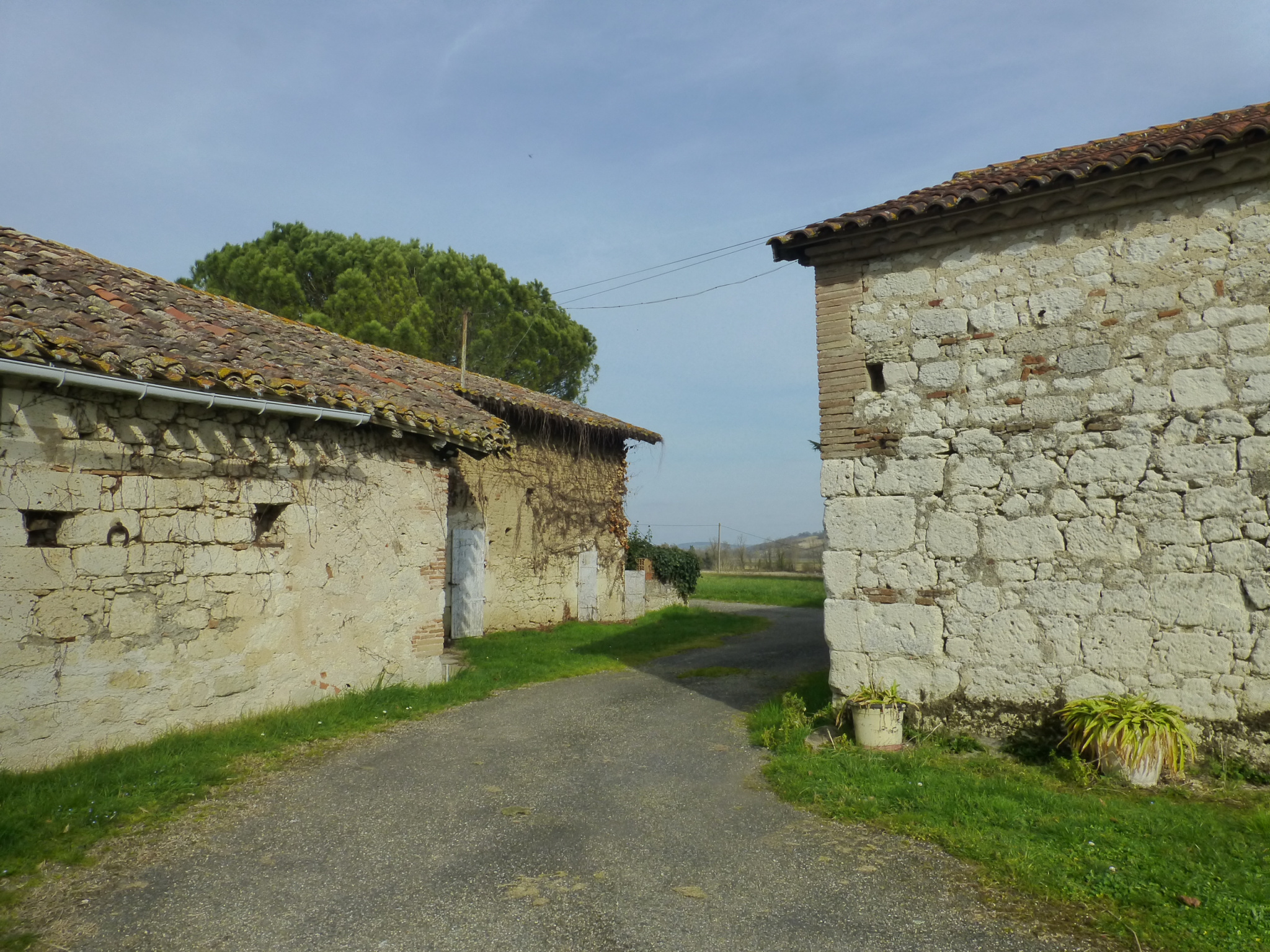 Superbe château de XIII d'Antan situé dans le Tarn et Garonne