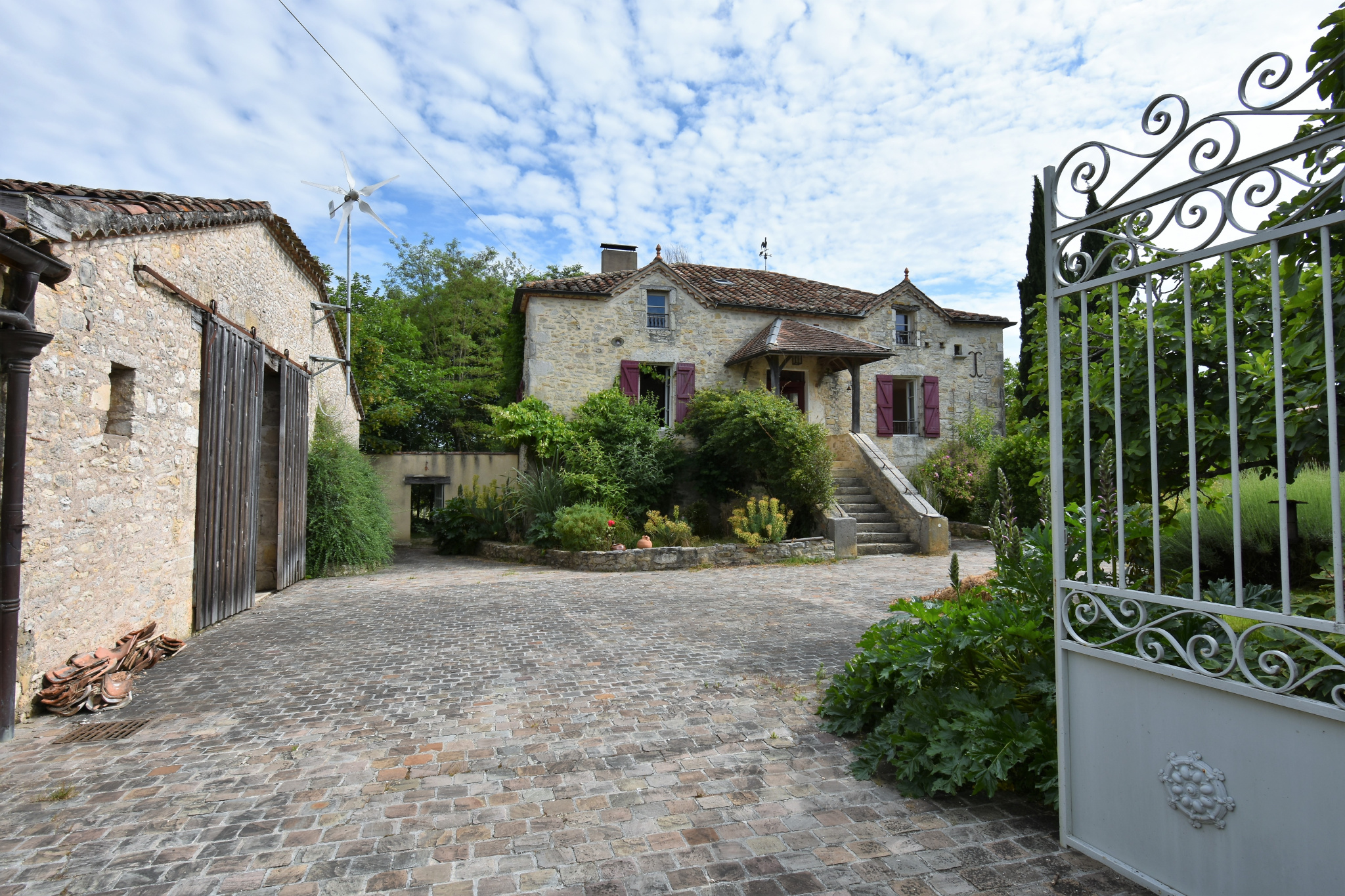 Propriété de charme avec piscine et maison d'amis