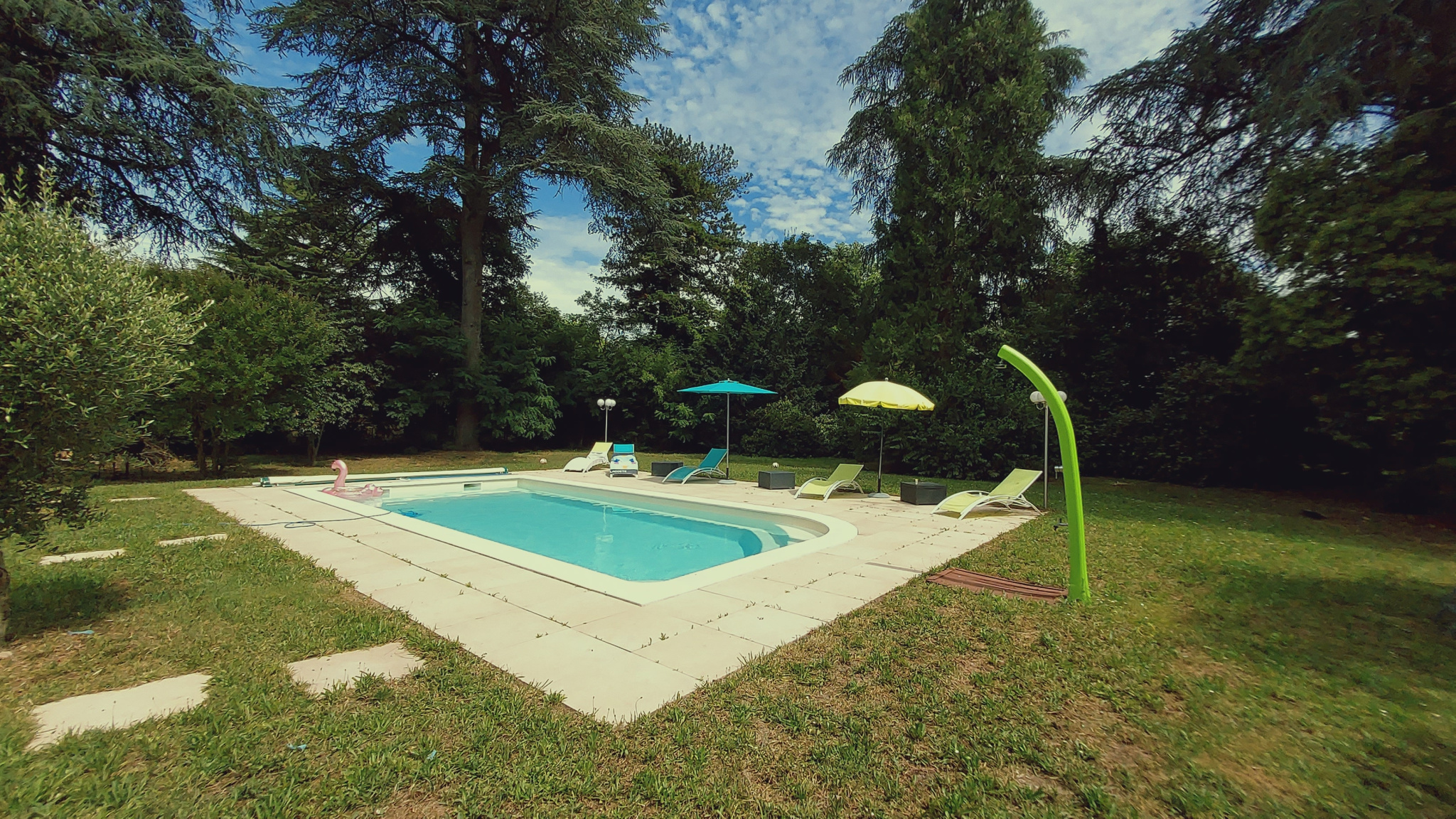 CHARMANTE PROPRIETE avec parc en plein centre de Bergerac