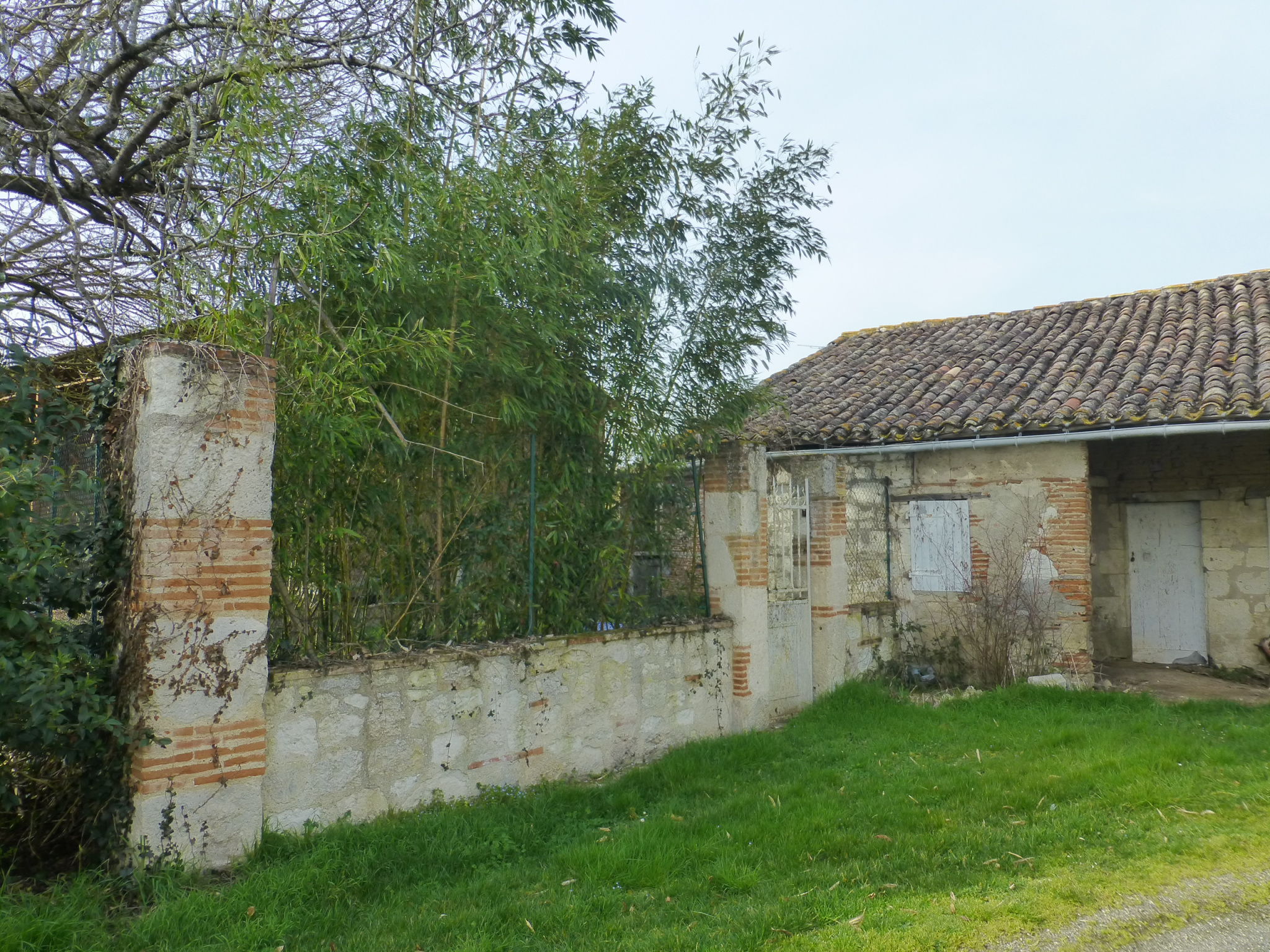 Superbe château de XIII d'Antan situé dans le Tarn et Garonne
