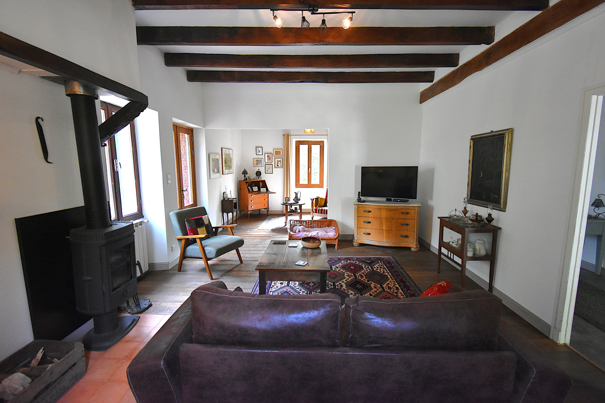 Ravissante maison de campagne avec piscine et terrain