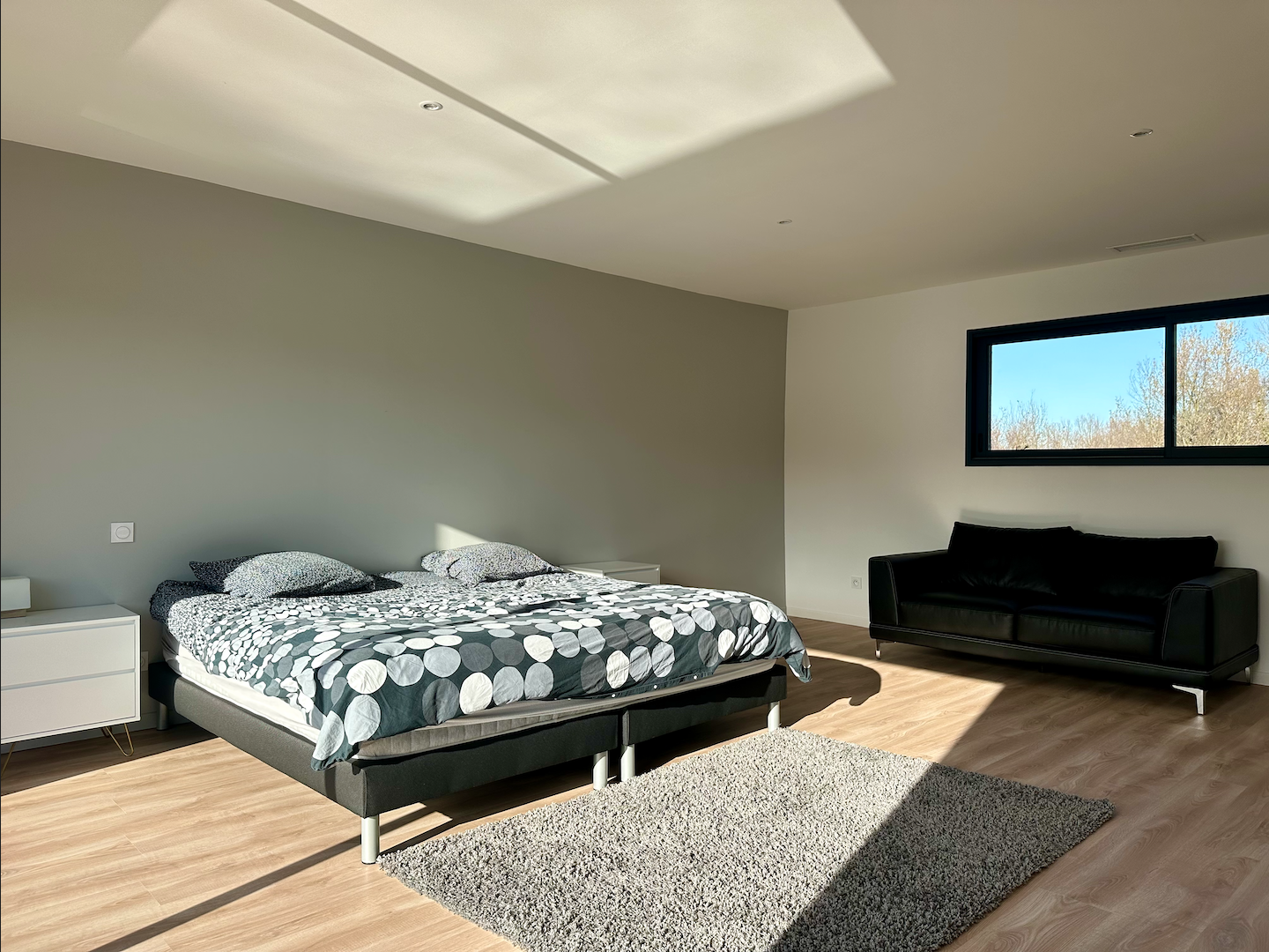 Très belle maison d'architecte dans un quartier résidentiel prisé et  tranquille de Montauban