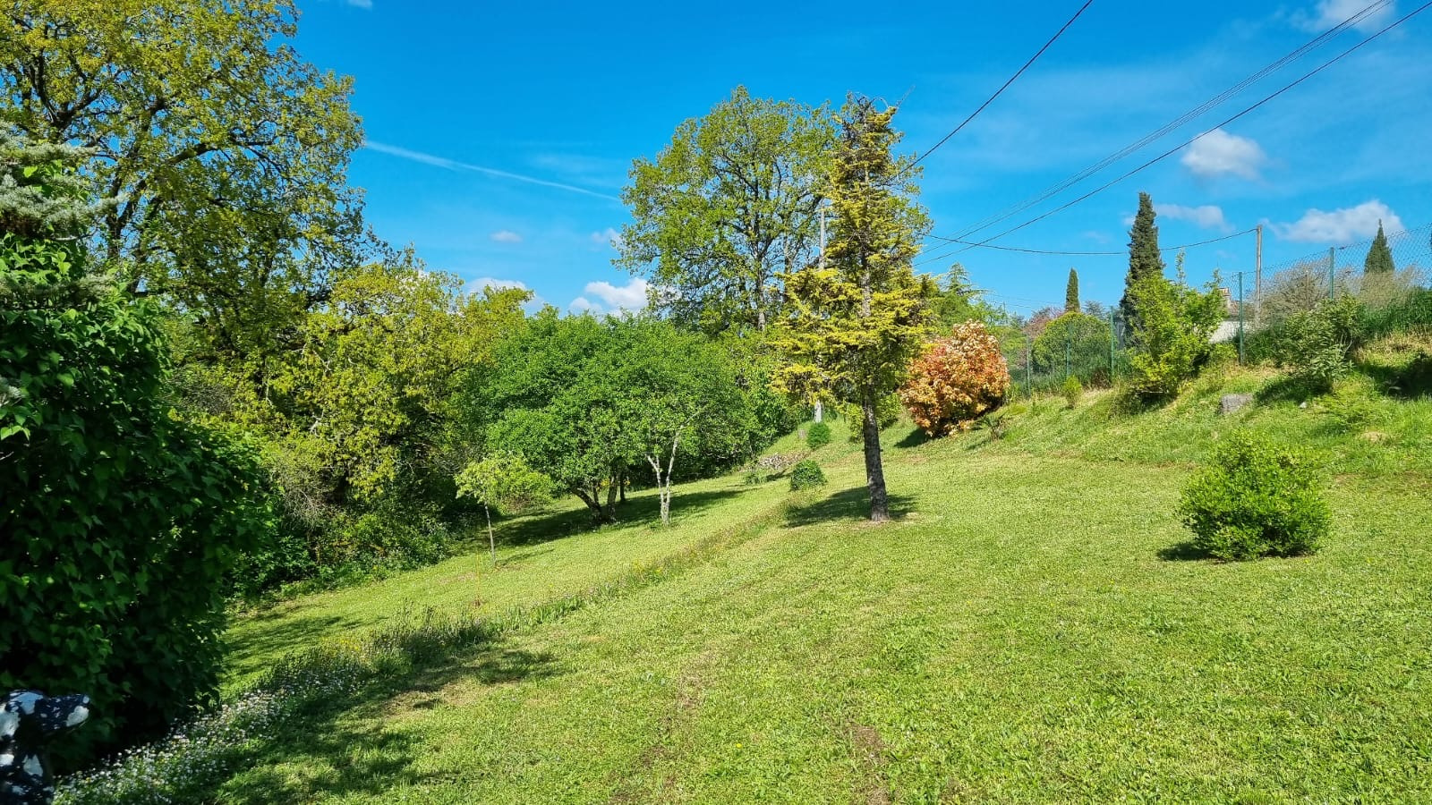 Charmante propriété remplie d'histoire sur les hauteurs  d'un hameau du Quercy