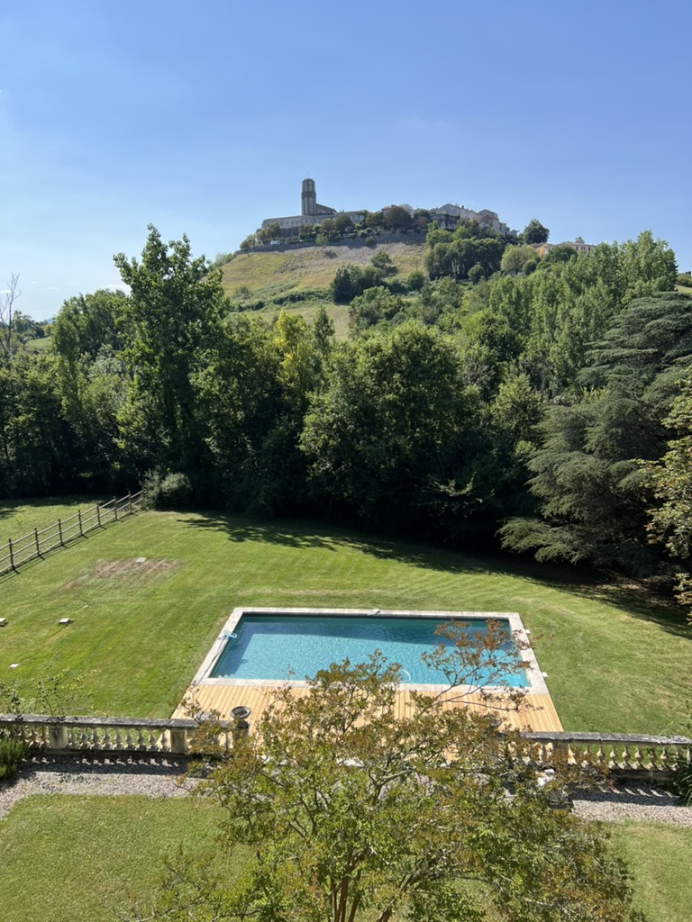 Très belle maison de maître en pleine nature à proximité d'un village